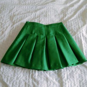 Emerald Green Pleated Short Skirt